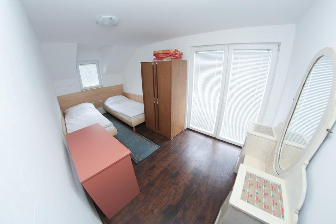 Chalets & Rooms Carda Sebesfok Bezdan Zewnętrze zdjęcie