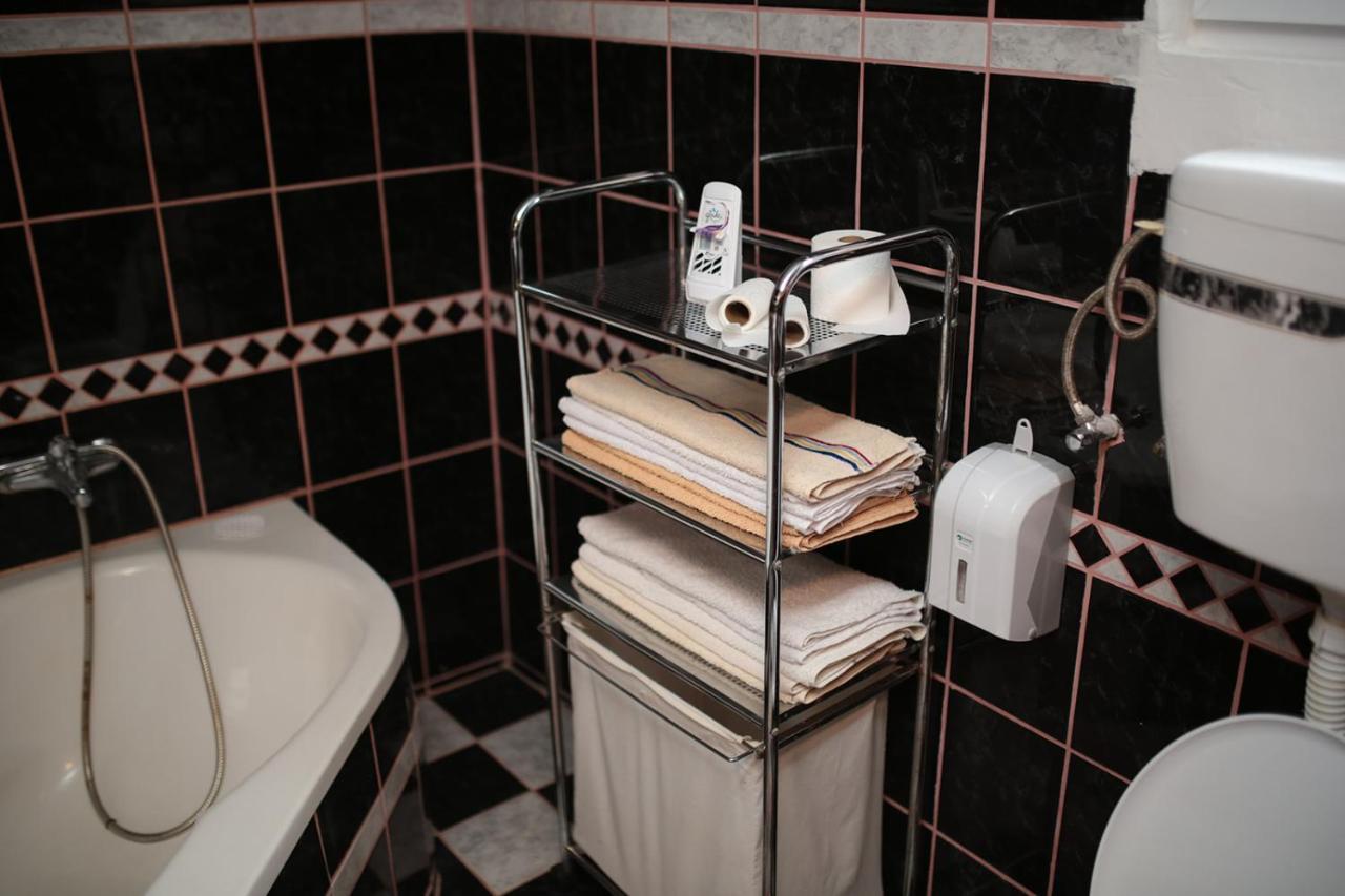 Chalets & Rooms Carda Sebesfok Bezdan Zewnętrze zdjęcie