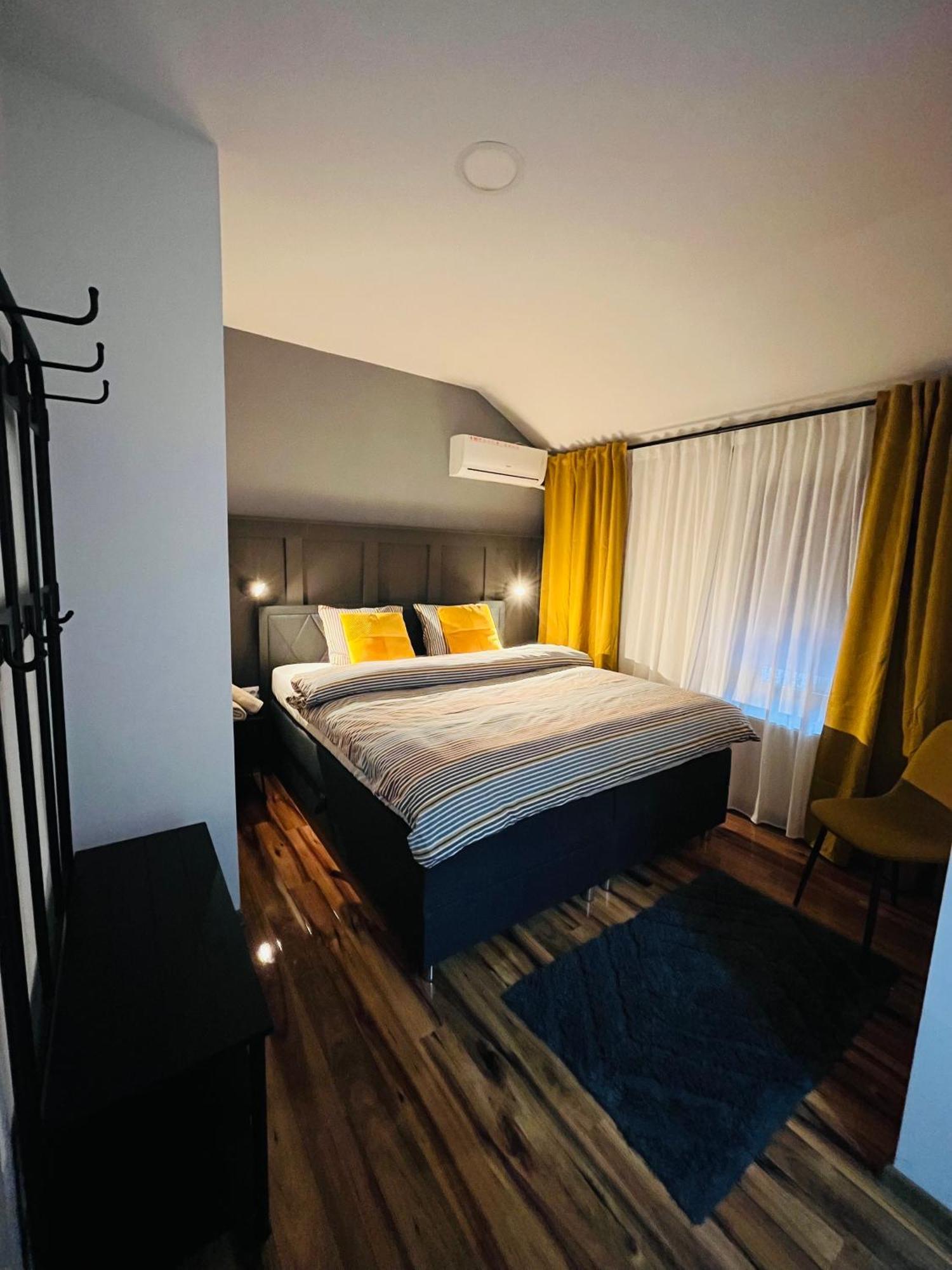 Chalets & Rooms Carda Sebesfok Bezdan Zewnętrze zdjęcie