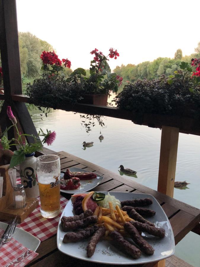 Chalets & Rooms Carda Sebesfok Bezdan Zewnętrze zdjęcie